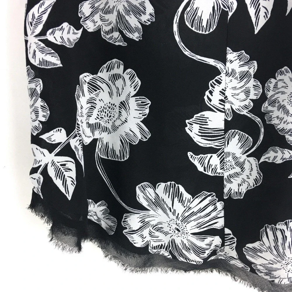 Who What Wear Womens Top Small Black White Floral Sleeveless Chiffon Blouse - Picture 7 of 11